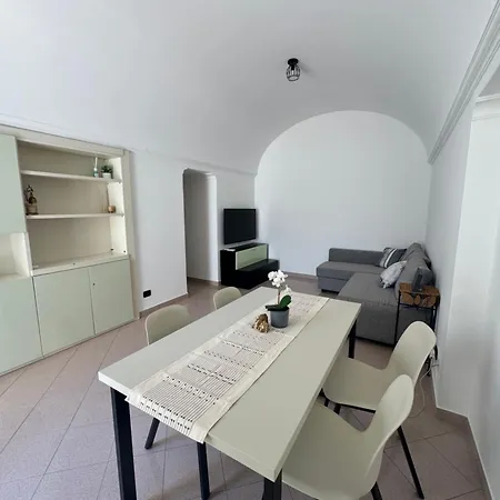 Holiday home Dietro La Piazzetta